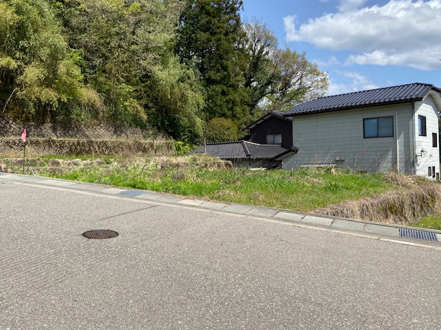 金沢市辰巳町　土地の画像(1枚目)です