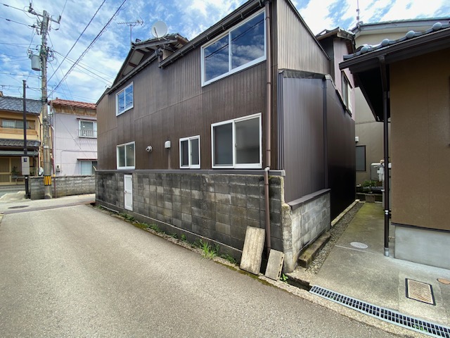 金沢市桜町　戸建の画像(4枚目)です