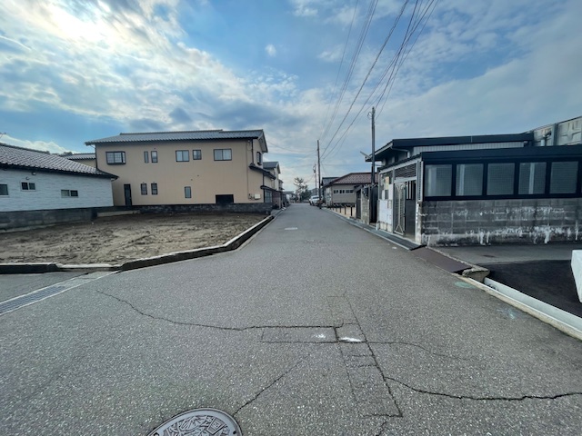 白山市八田町土地の画像(2枚目)です